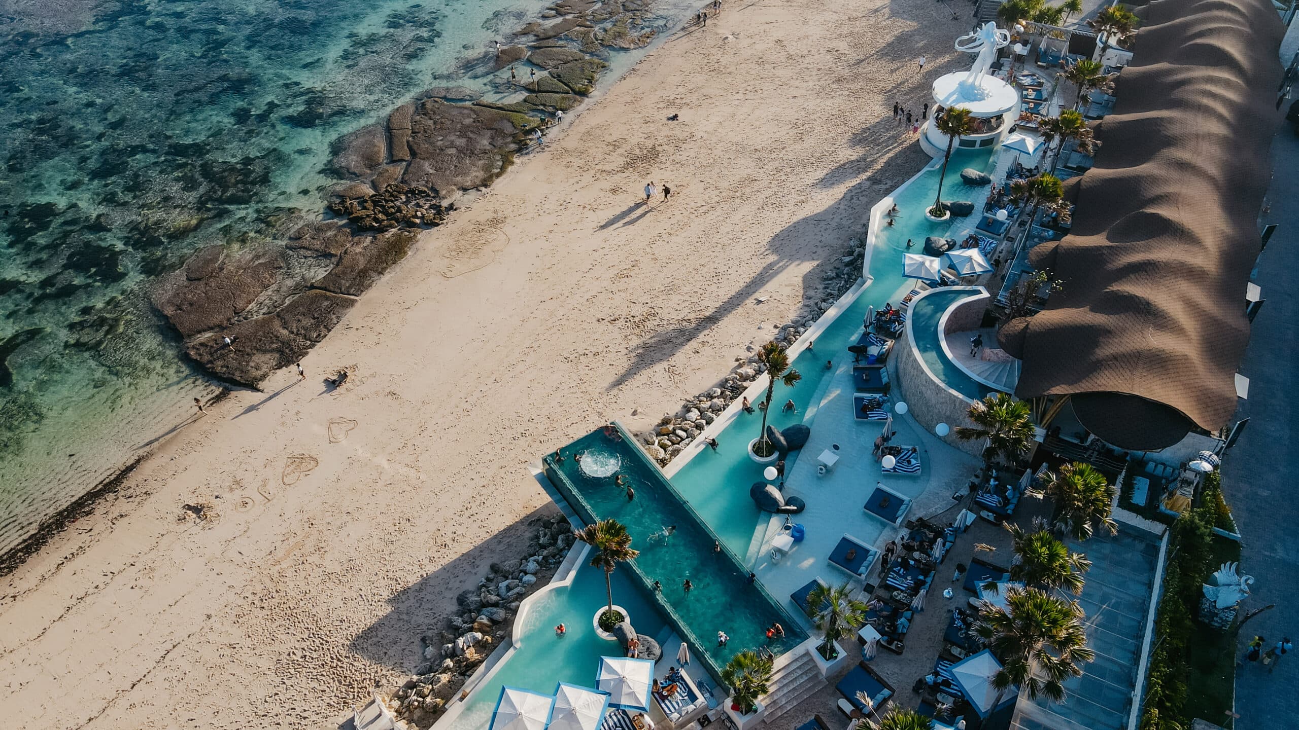 Don’t Miss Out on the Ultimate NYE Celebration at Tropical Temptation Beach Club – Tables Fully Booked at 100% Capacity