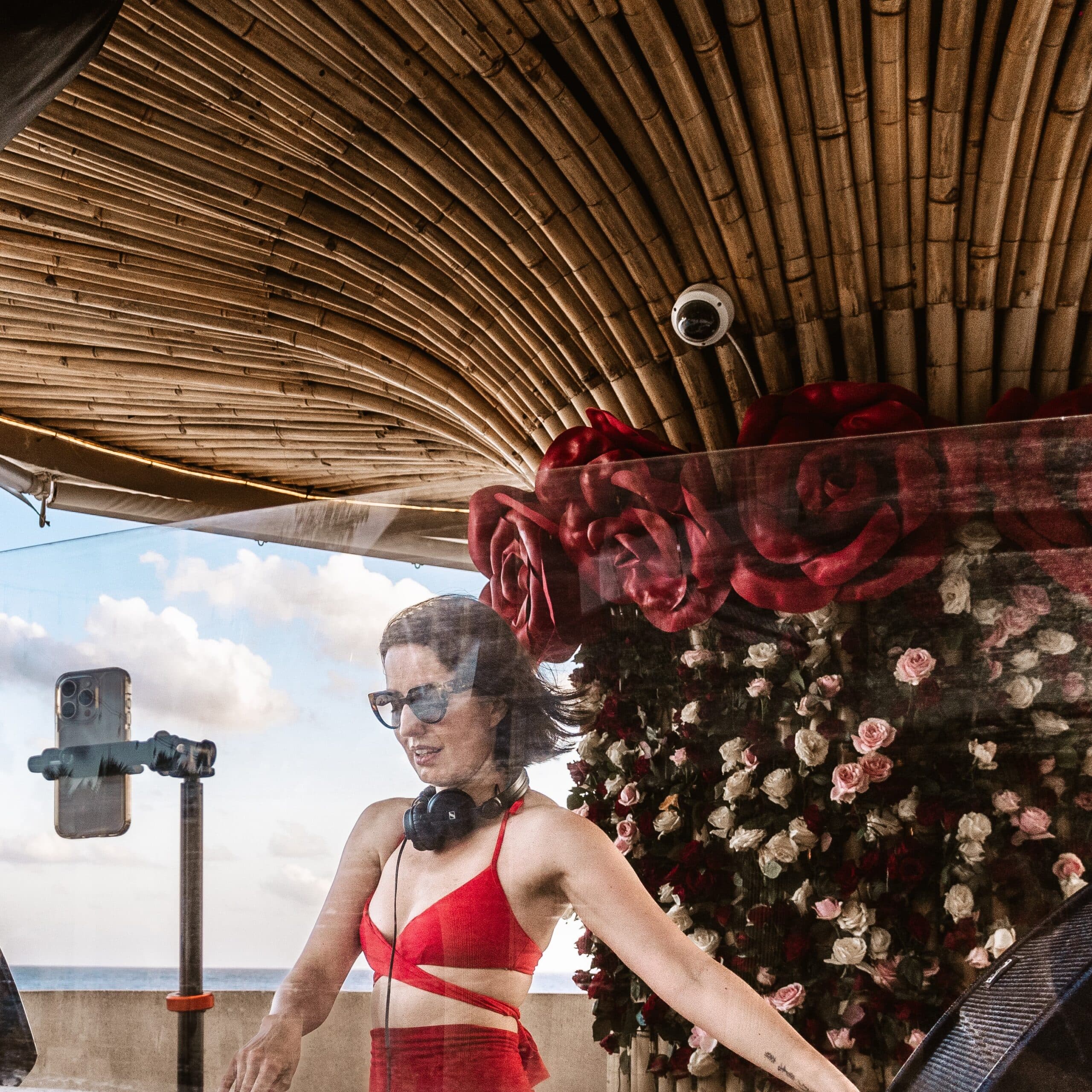 Experience Summer Beach Party with DIVA Vol. 4