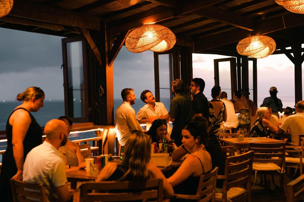 Top 16 Best Uluwatu Restaurants with Stunning Sunset Views