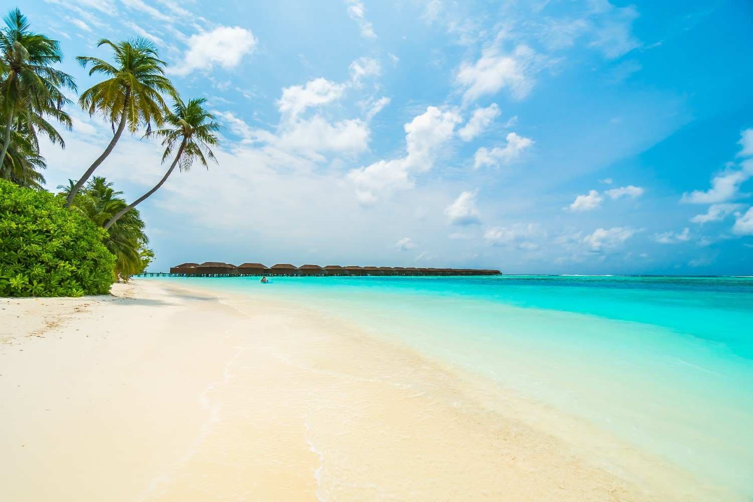 White Sand Beach Club Bali: Dreamy Escape at Tropical Temptation