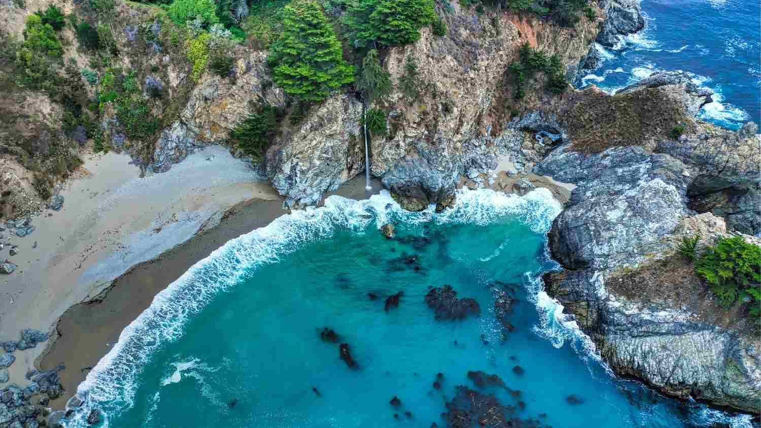 Must Visit Places in Uluwatu (2026): 15 Beaches to Sunsets