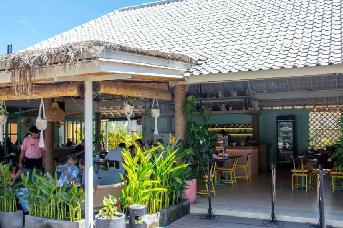 10 Local Warungs in Uluwatu: Best Indonesian Dishes Worth Trying