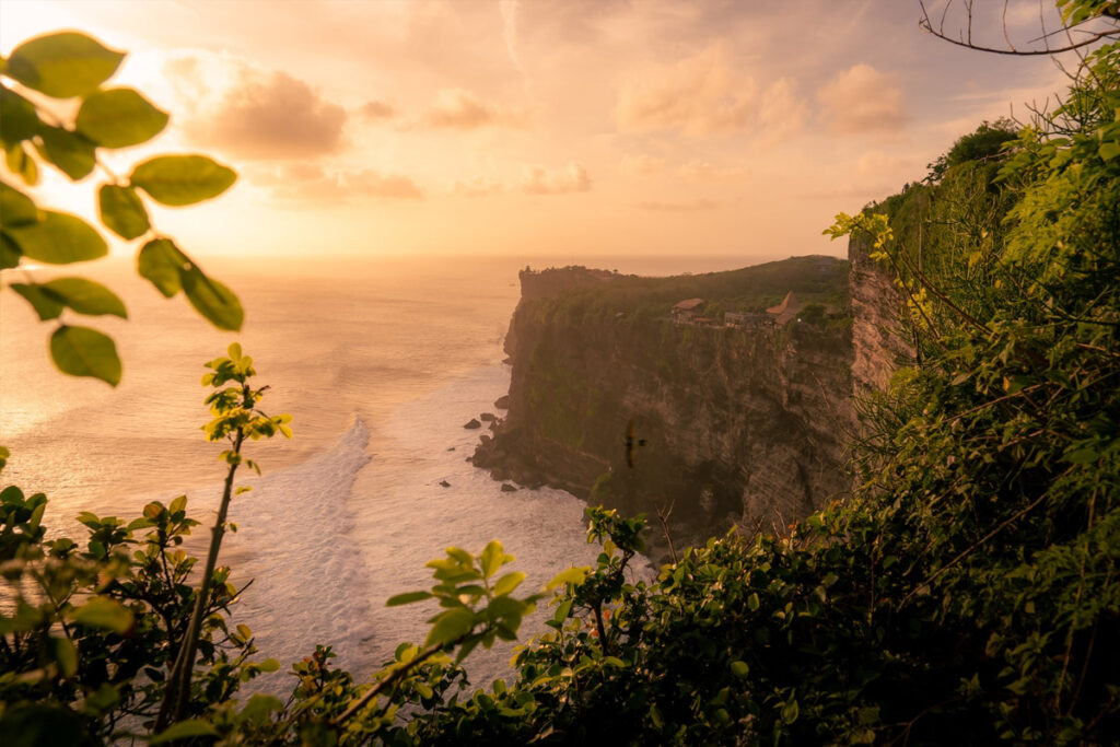Karang Boma Cliff