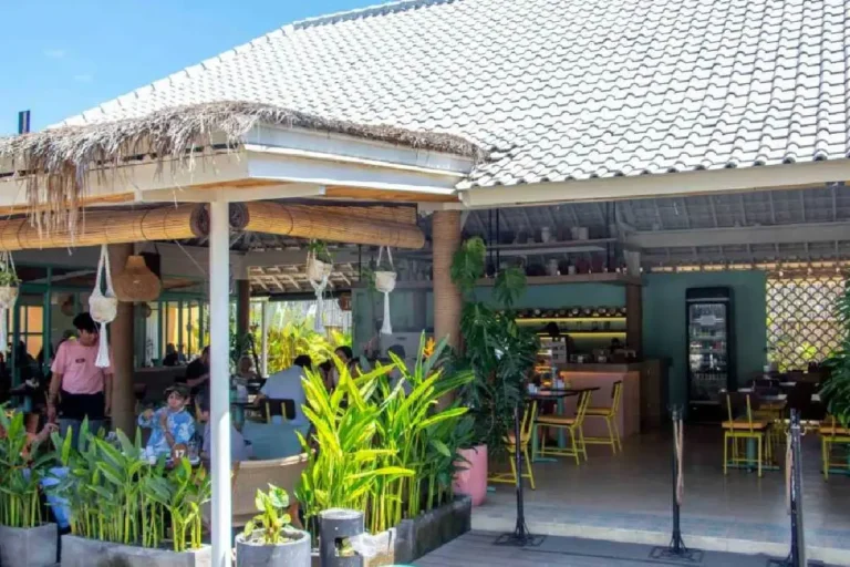 Local Warungs in Uluwatu
