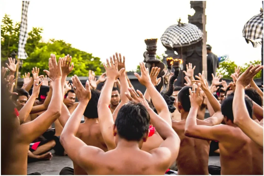 Sejarah Tarik Kecak dan Kisahnya
